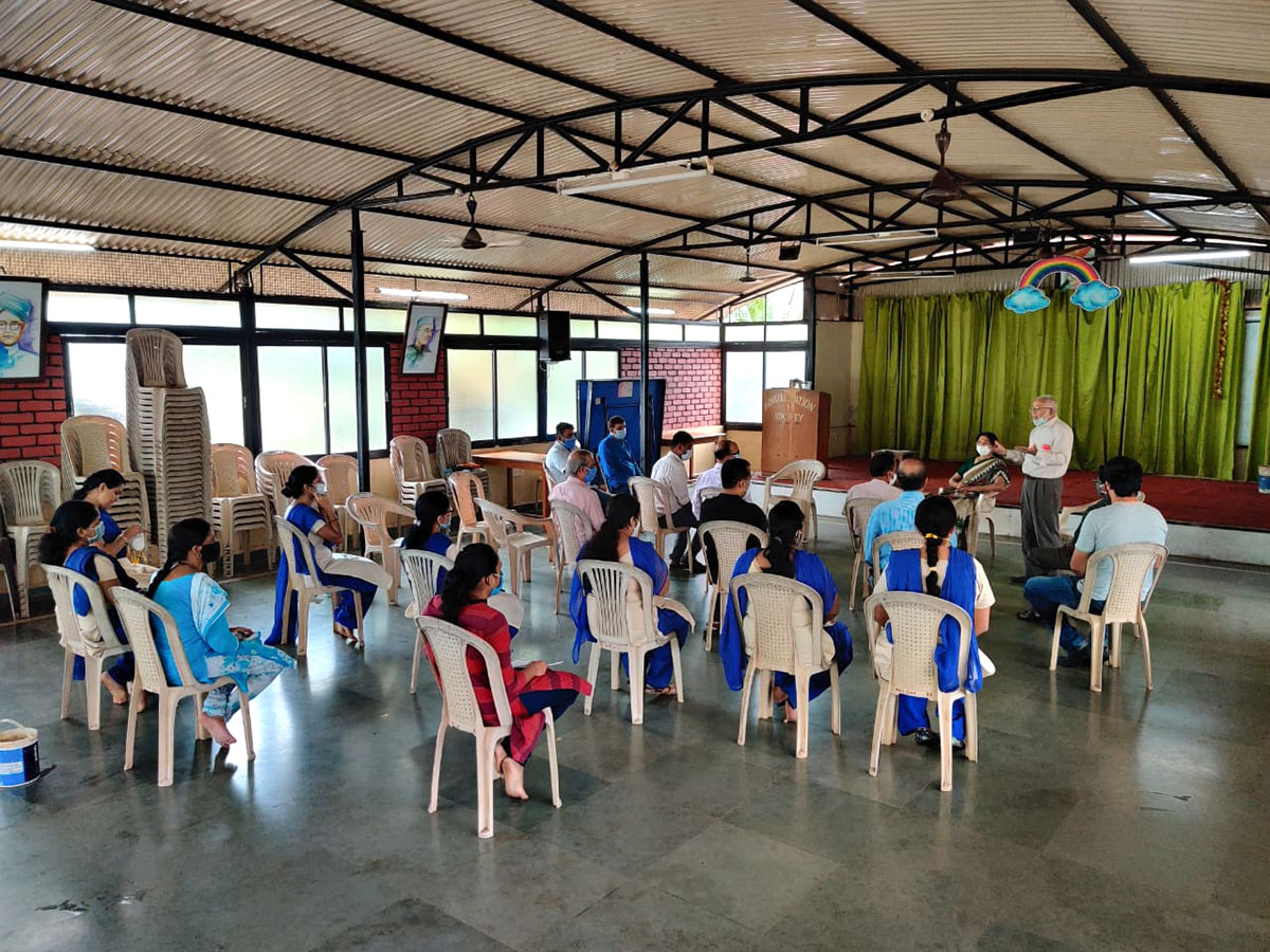 Airway Public School principal Mr. Cherian Kurvilla addressing the audience gathered to felicitate the principal and teachers of Airway Public School on their securing 100% results during the 2020 SSC examination.