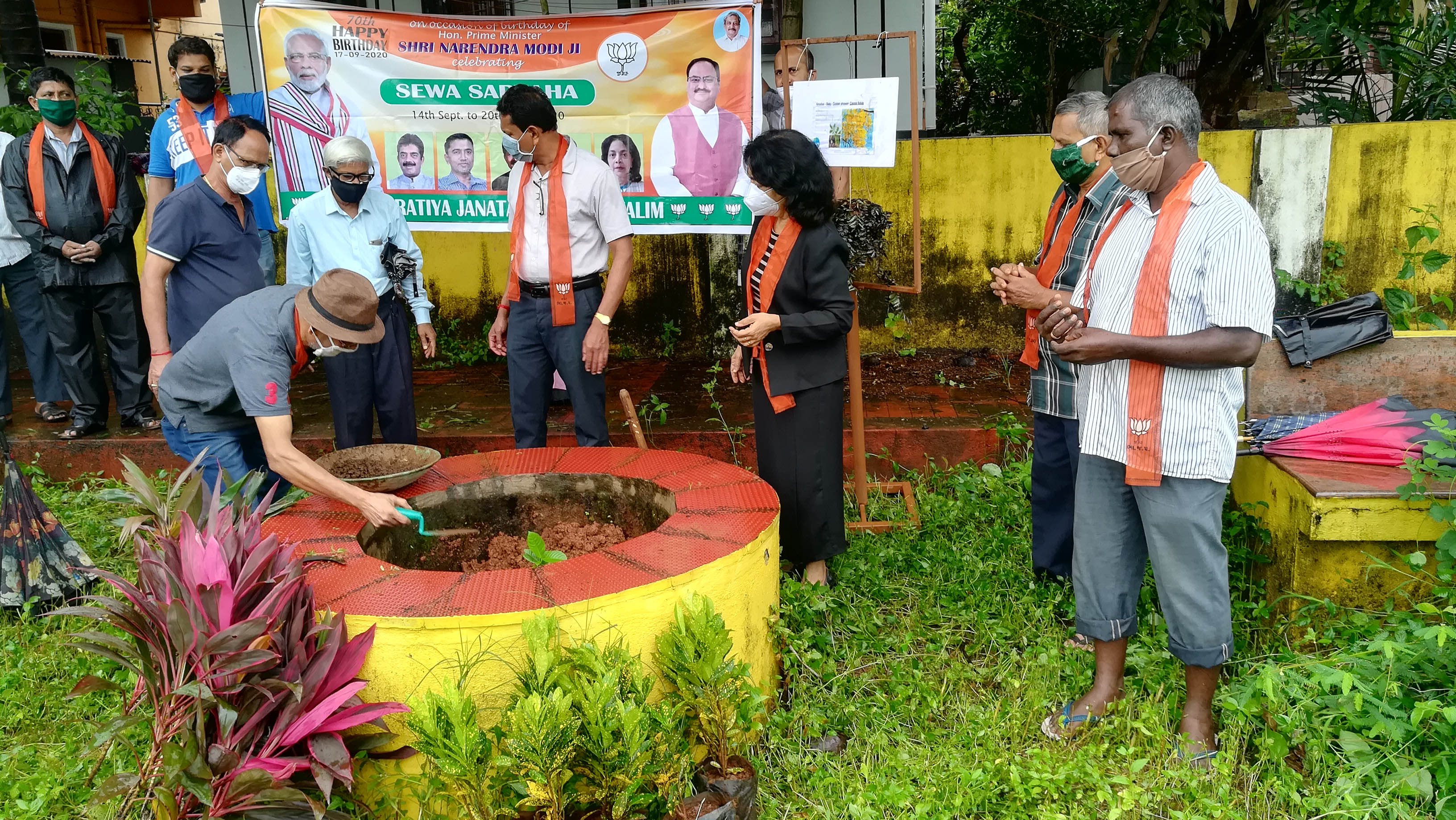 Seen in above picture, the Vidyanagar Association President Shri Santosh Desai  lending a hand in planting a sapling during the 3rd Van Mahotsav day being celebrated in Vidyanagar at Sidharth colony garden.