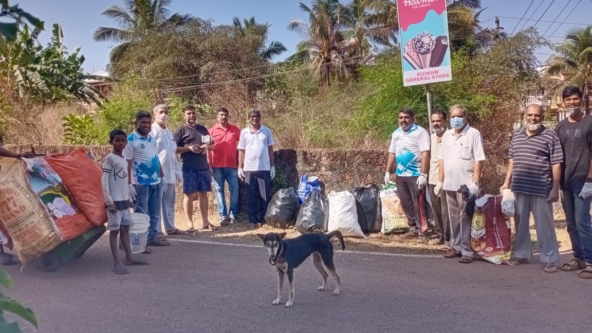 The dog in the picture accompanied us throughout the collection drive.