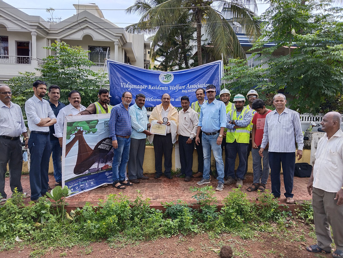 Seen here is Vidyanagar Residents Welfare Association; President Shri Monish Meti presenting a memento to Project Manager,  L&T Ltd., Adora De Goa Project as a token of appreciation for L&T's support in the Green Vision project. Also seen is association secretary Shri Ganesh Lamani (on the right) and Ex-President Shri Santosh Desai (on the left), Mr.Jagdeep Naidu , Deputy Project Manager, Mr. Nandan Sah, Shri Gurumurthy Venkat Murty, Planning Head,  Mr.Sachin Patil ,Planning Manager, Mr.Ravindaranatha , IR Manager, Mr.Vengadesan, Construction Manager,  Mr.Saravanan, Construction Manager,  Mr.Raja Sekar , EHS Manager, Mr.Sujin EHS Head, Provident Housing Ltd., Mr.Muthu Kumar , QA/QC Head Provident Housing Ltd, association members Shri Rajaram Patil, Mr. Wilfred Fernandes and Mr. Kanade (right side) and Shri L.T Naik and Shri Surendra Naik (left side).