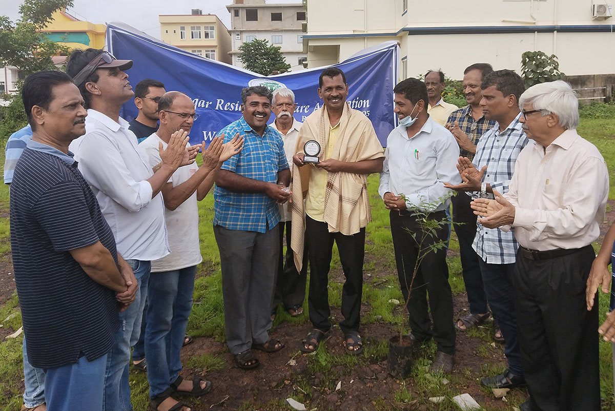 The residents of Vidyanagar along with MLA Shri Antonio Vaz celebrated VAN MOHOTSAV in the evening of 3rd July, 2022.